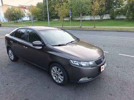 2013 Kia Cerato 6-speed II, бежевый, 650000 рублей, вид 1
