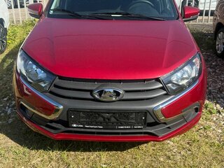 2026 Lada (ВАЗ) Granta I Рестайлинг, красный, 1088000 рублей, вид 2