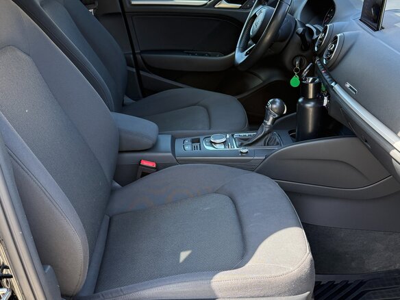 2019 Audi A3 III (8V) Рестайлинг, чёрный, 2030000 рублей - вид 19