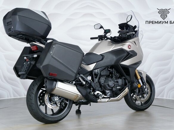 2025 Honda NT1100, серый, 1827000 рублей - вид 5