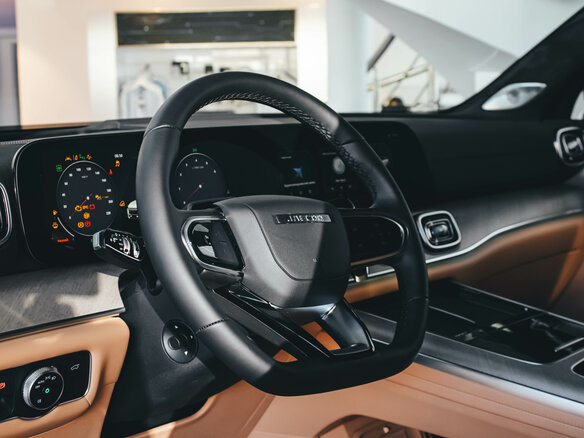 2025 Jaecoo J8, серый, 4569000 рублей - вид 7