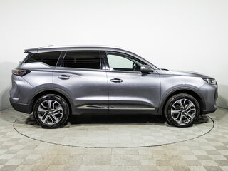 2025 Chery Tiggo 7L I, серый, 1945900 рублей, вид 4