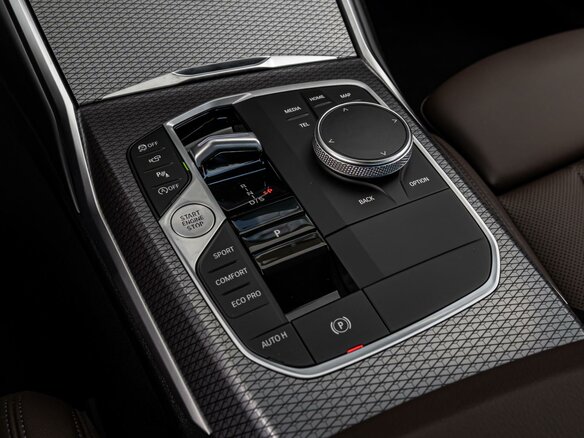 2024 BMW 3 серии 325i VII (G2x) Рестайлинг, чёрный - вид 15
