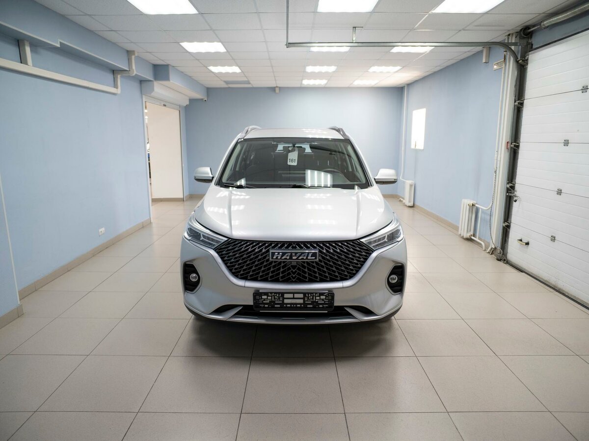 Открыть фотографии: Haval M6 II