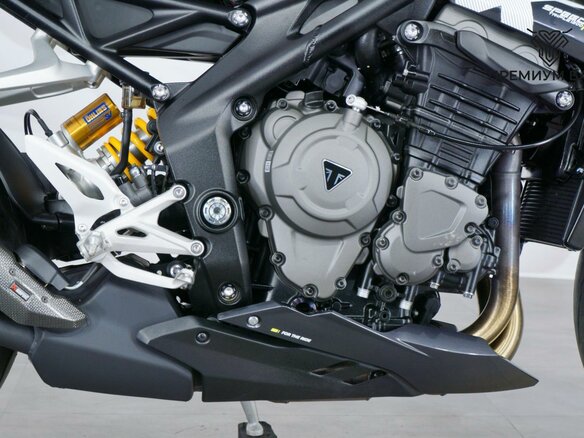 2025 Triumph Speed Triple, жёлтый, 1899000 рублей - вид 9