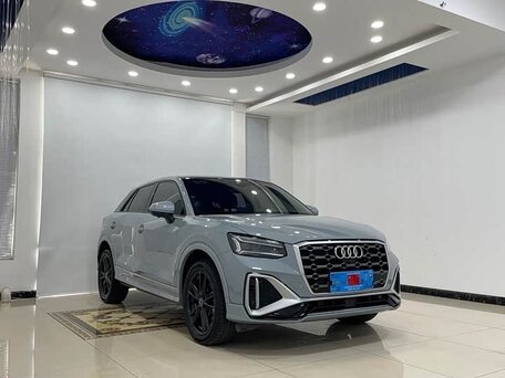 2022 Audi Q2 L 35 TFSI I Рестайлинг, серый, 2390000 рублей, вид 3