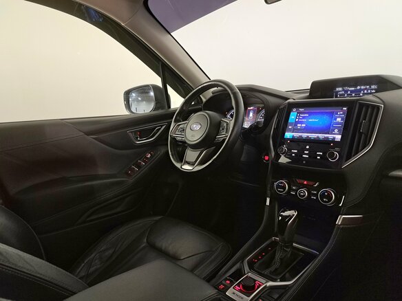 2018 Subaru Forester V, чёрный, 2800000 рублей - вид 12