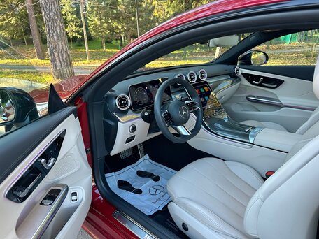 2025 Mercedes-Benz CLE 200, пурпурный, 7180000 рублей, вид 5
