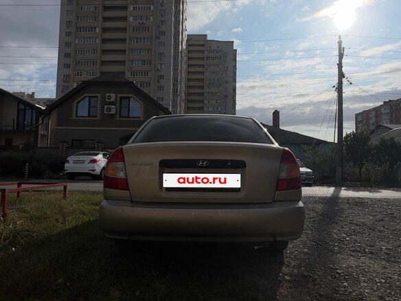 2005 Hyundai Accent ТагАЗ II, бежевый, 355000 рублей - вид 4