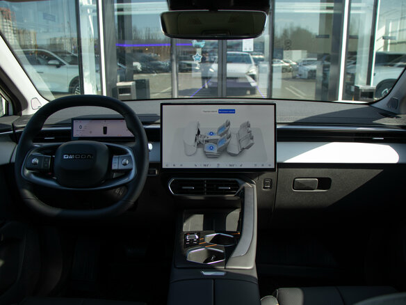 2026 Omoda C5 II, красный - вид 11