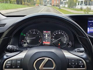 2017 Lexus ES 200 VI Рестайлинг, чёрный, 3090000 рублей, вид 5