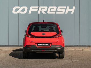 2019 Kia Soul III, красный, 1745000 рублей, вид 4