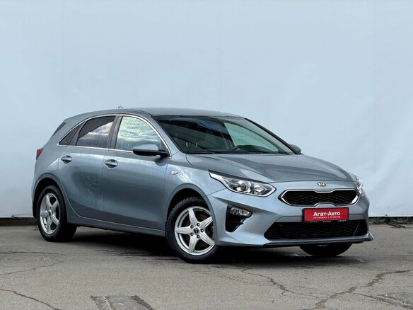 2020 Kia Ceed III, серый, 1670000 рублей - вид 4