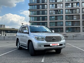 2008 Toyota Land Cruiser 200 Series, серебристый, 3500000 рублей, вид 1