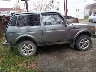 1998 Lada (ВАЗ) 2121 (4x4) I Рестайлинг, серебристый, 250000 рублей, вид 2