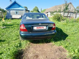 1997 Hyundai Sonata III Рестайлинг, зелёный, 250000 рублей, вид 4