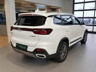 2023 Chery Tiggo 8 I Рестайлинг, белый, 1799000 рублей, вид 4