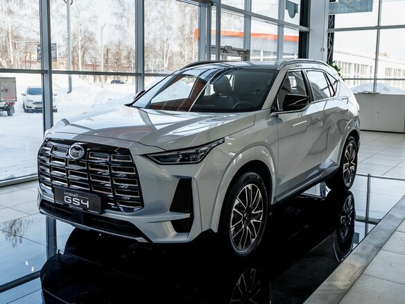 2025 GAC GS4, серебристый, 3299000 рублей - вид 2