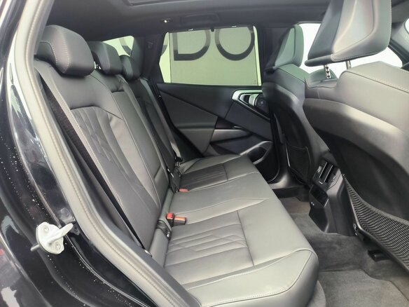 2025 BMW X3 20d xDrive IV (G45/G48), чёрный, 10300000 рублей - вид 10