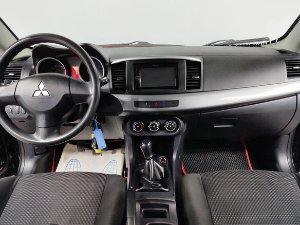 2010 Mitsubishi Lancer X, чёрный, 750000 рублей - вид 14
