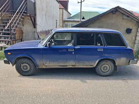 1993 Lada (ВАЗ) 2104 4-speed, синий, 80000 рублей - вид 1