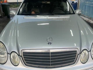 2004 Mercedes-Benz E-Класс 200 III (W211, S211), серебристый, 730000 рублей, вид 2