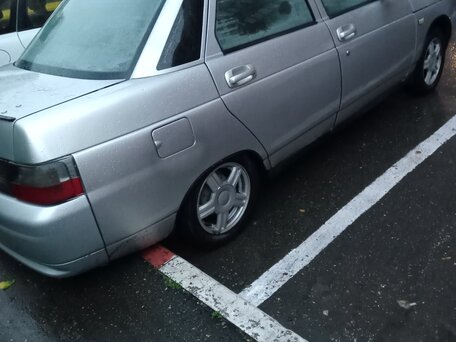 2003 Lada (ВАЗ) 2110, серебристый, 129000 рублей, вид 3
