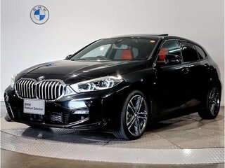 2022 BMW 1 серии 118i III (F40), чёрный, 1600000 рублей, вид 1