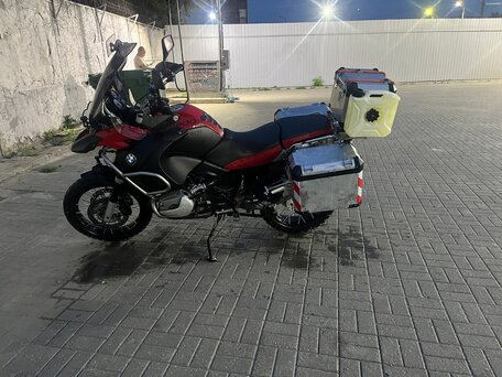 2009 BMW R 1200 GS Adventure, красный, 700000 рублей, вид 4