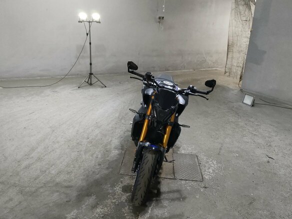 2022 Yamaha MT-09 (FZ-09), серый, 1055000 рублей - вид 25