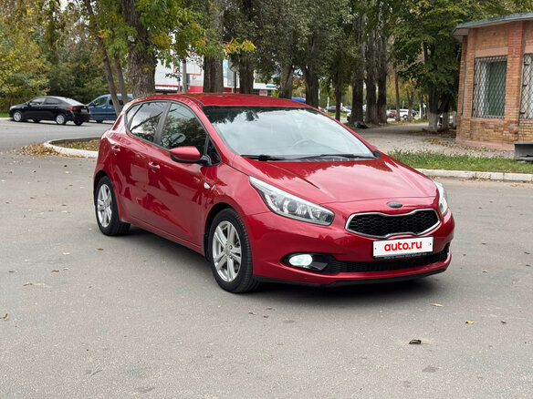 2013 Kia Ceed II, красный, 570000 рублей - вид 7