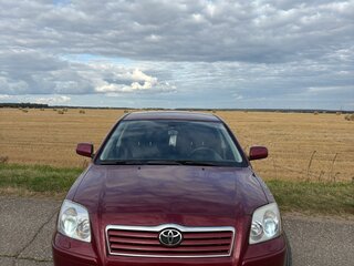 2005 Toyota Avensis II, красный, 1100000 рублей, вид 1