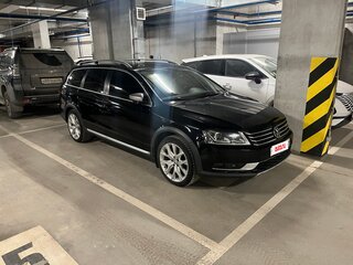 2013 Volkswagen Passat Alltrack B7, чёрный, 1650000 рублей, вид 3