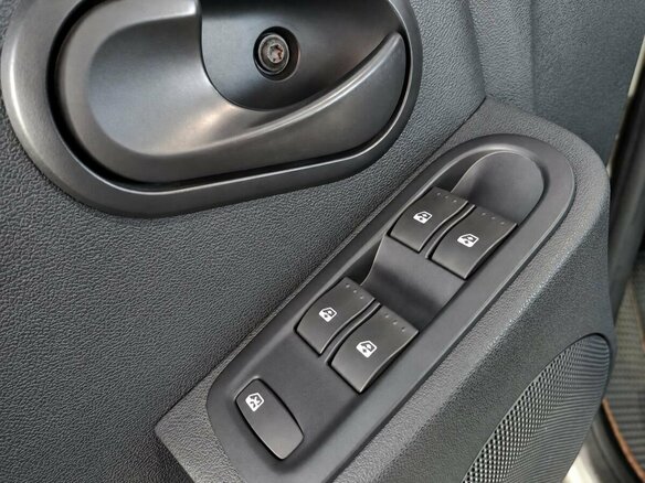 2014 Renault Duster I, бежевый, 1049000 рублей - вид 10