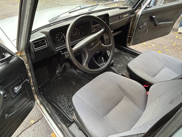 2010 Lada (ВАЗ) 2107, серебристый, 210000 рублей - вид 11