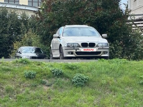 1998 BMW 5 серии 528i IV (E39), бежевый, 490000 рублей, вид 4