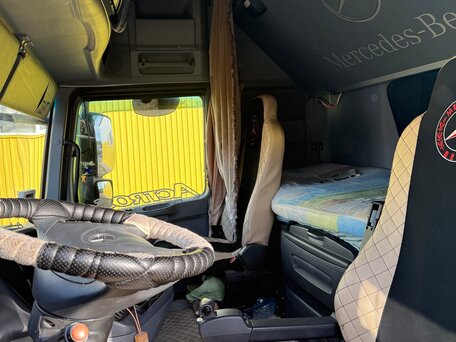 2014 Mercedes-Benz Actros, зелёный, 4250000 рублей, вид 5