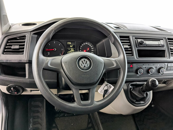 2017 Volkswagen Transporter, серый, 2440000 рублей - вид 20