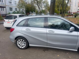 2012 Mercedes-Benz B-Класс 200 II (W246), серебристый, 950000 рублей, вид 4