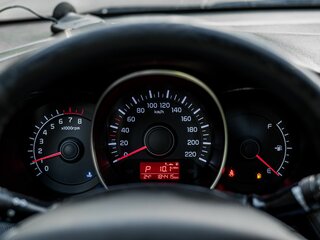 2016 Kia Rio III Рестайлинг, серебристый, 822000 рублей, вид 5