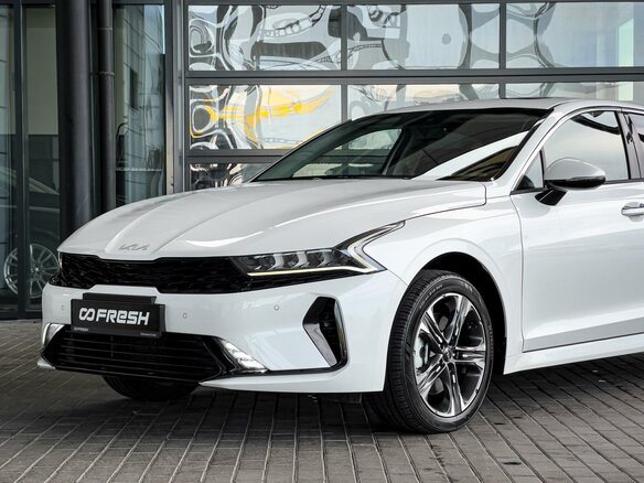 2024 Kia K5 III, белый - вид 12