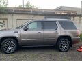 2011 Cadillac Escalade III, коричневый, 1800000 рублей - вид 2