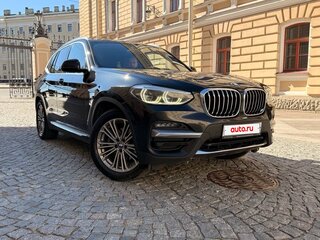 2020 BMW X3 20i xDrive III (G01), чёрный, 3650000 рублей, вид 3