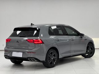 2022 Volkswagen Golf VIII, серый, 1759000 рублей, вид 4