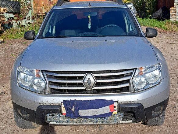 2014 Renault Duster I, серый, 710000 рублей