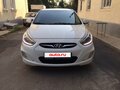 2013 Hyundai Solaris I, белый, 800000 рублей