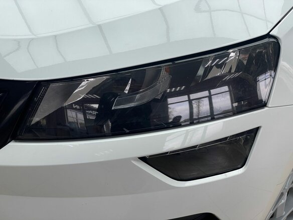 2020 Skoda Karoq DSG6 I, белый, 2350000 рублей - вид 13