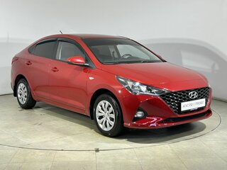 2021 Hyundai Solaris II Рестайлинг, красный, 1650000 рублей, вид 4