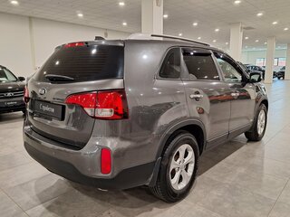 2018 Kia Sorento II Рестайлинг, серый, 2015000 рублей, вид 2
