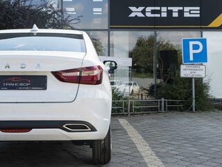 2026 Lada (ВАЗ) Vesta I Рестайлинг (NG), белый, 1685000 рублей, вид 5